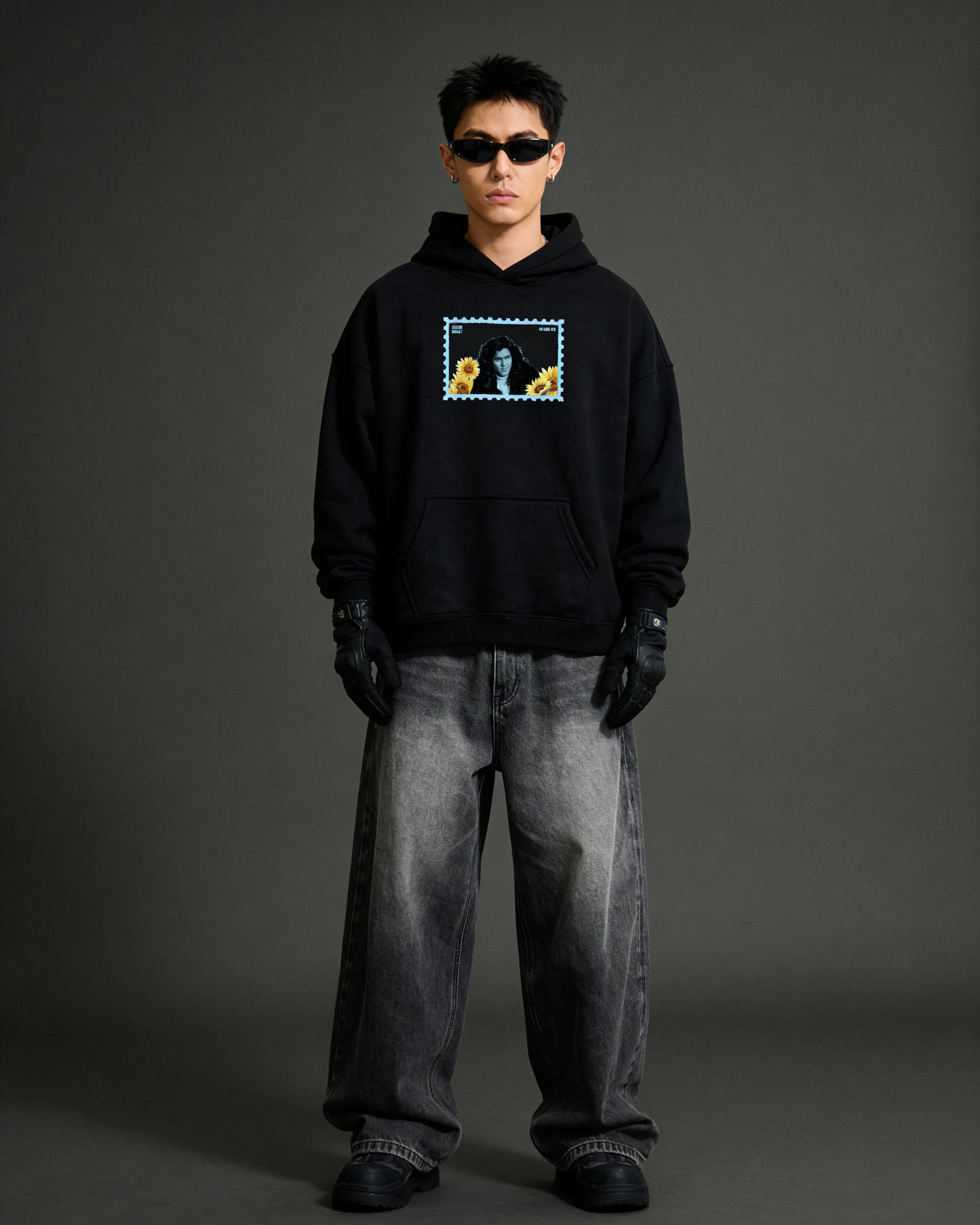 MAYABINI - THE ICON HOODIE